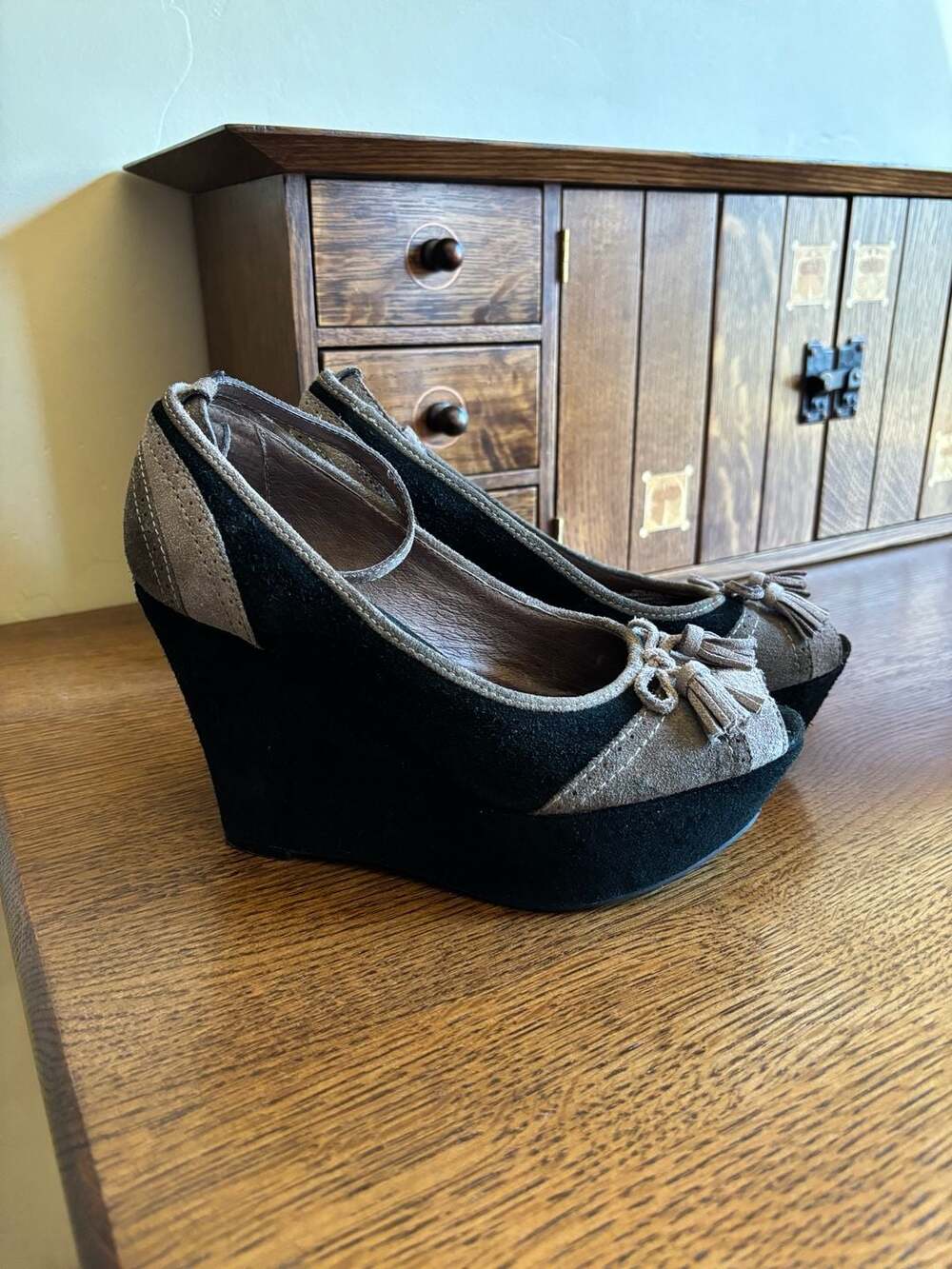 Nicole Avid Black Suede /Grey Peep Toe Wedge Heels with Tassel Detail-6.5